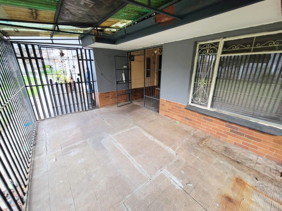 4 Bedroom Property for Sale in Suidrand Free State